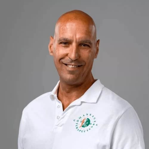Daniel Näsman is a clinical & sports massage therapist with 30 years experience