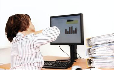 Avslappnande massagebehandling som sänker stressnivåer och främjar ett inre lugn.