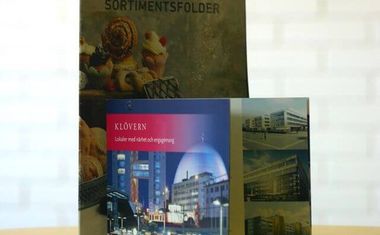 Broschyrer och foldrar