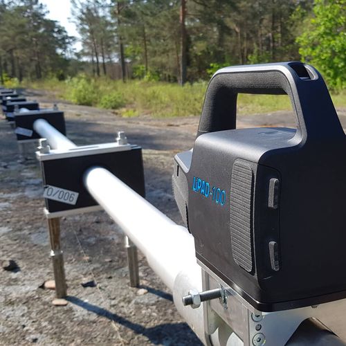LiPAD-100 aligner