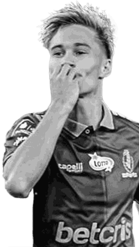 Pontus Almqvist Professionell fotbollsspelare