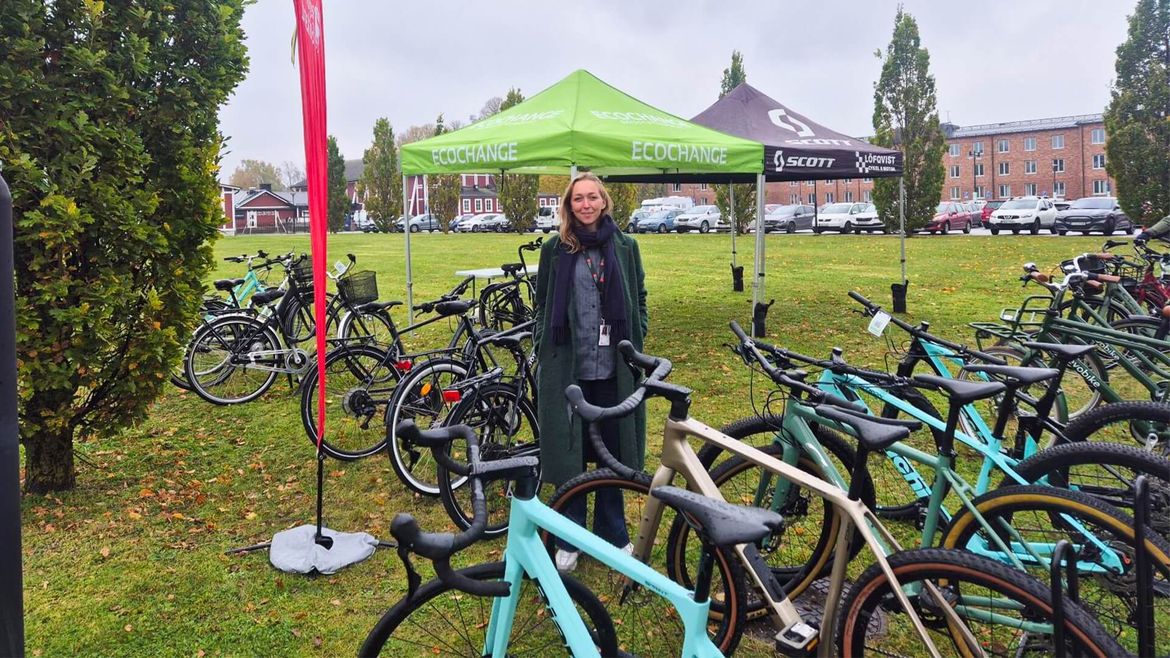 Johanna Landin, HR-strateg, var på plats utanför kommunhuset i Visby 