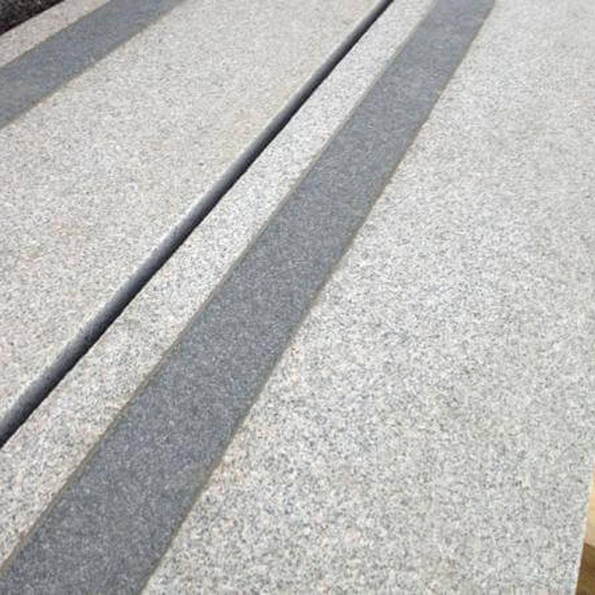 Kontrastmarkering vid stenarbete