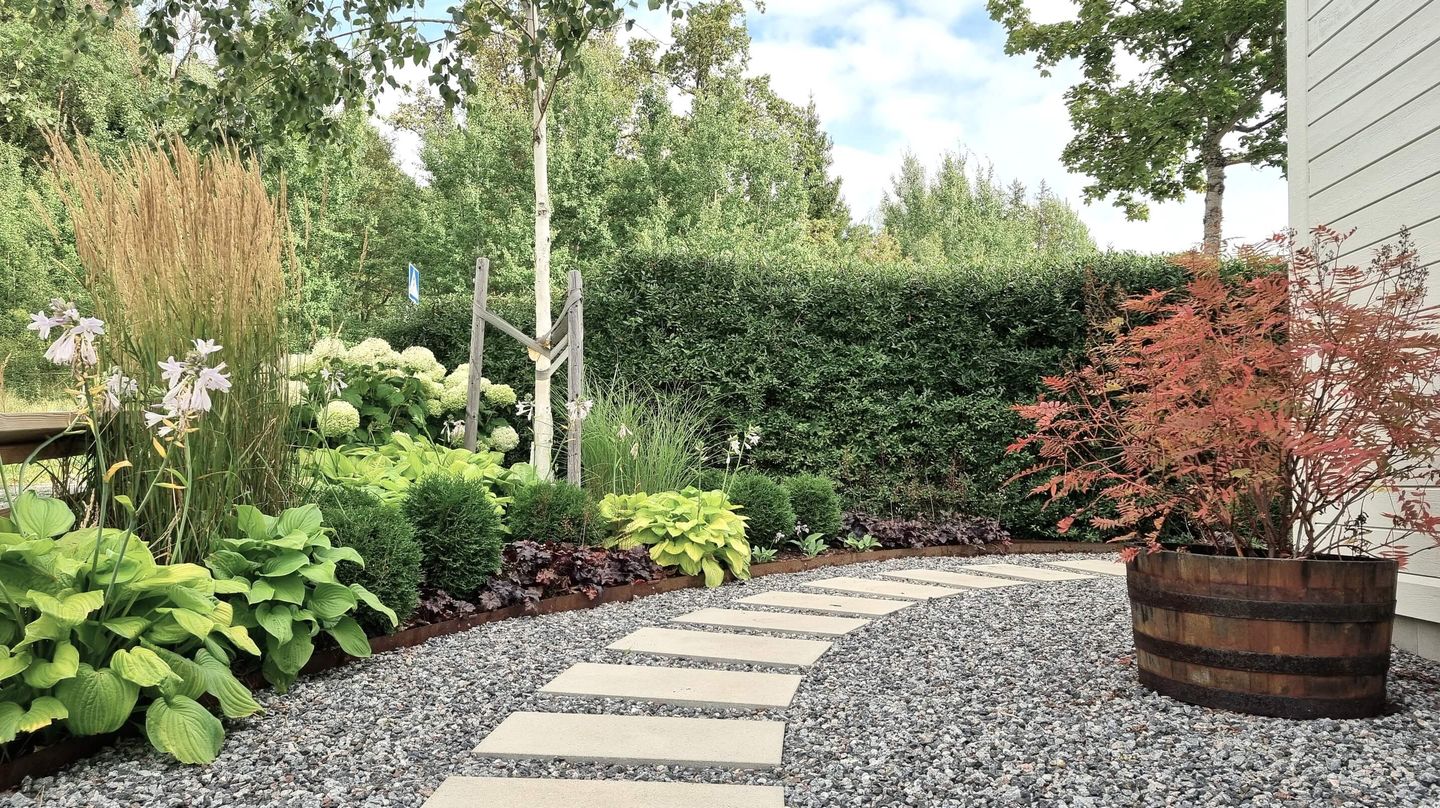 Lättskött trädgård